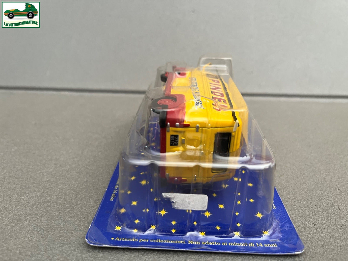 Voiture Miniature Renault Estafette Cirque Pinder Altaya 1/43