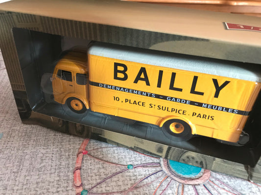 Voiture Miniature Camion D'autrefois Simca Cargo Bailly Ixo Altaya 1/43