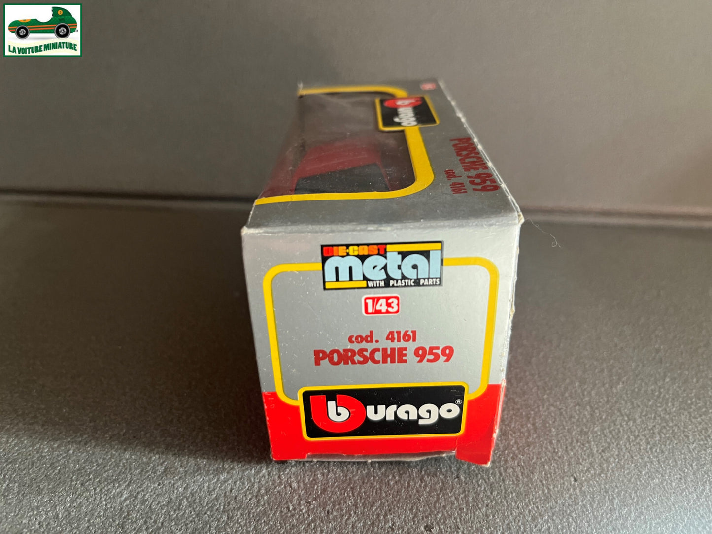 Voiture miniature Burago Porsche 959 cod 4161 au 1/43