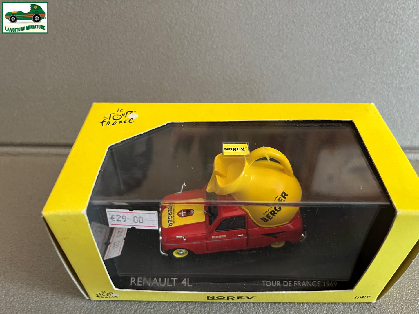 Voiture Miniature Renault 4L Berger Tour de France 1969 Norev au 1/43