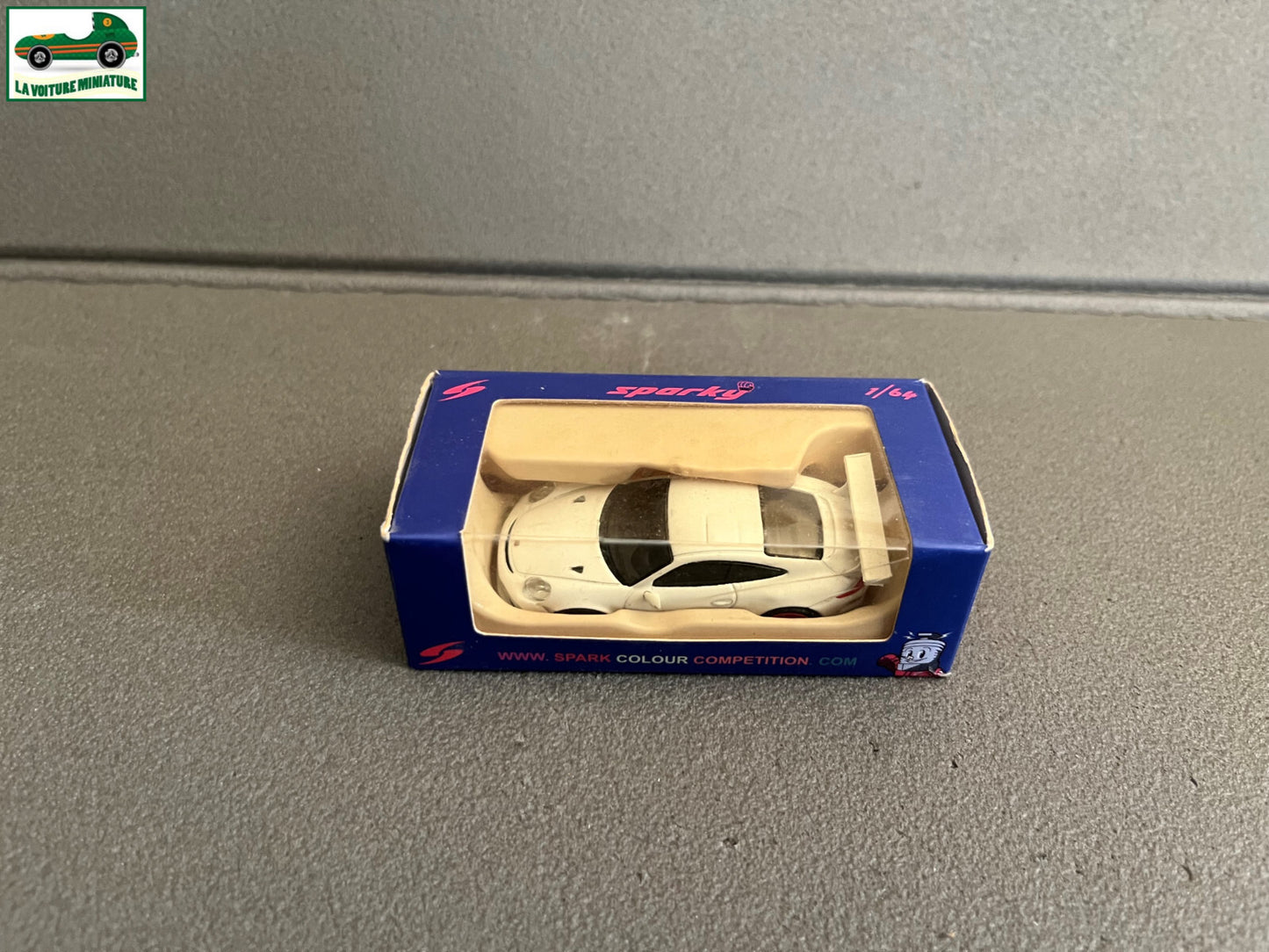 Voiture Miniature Porsche 911 GT3 Cup 2015 White Sparky Spark 1/64