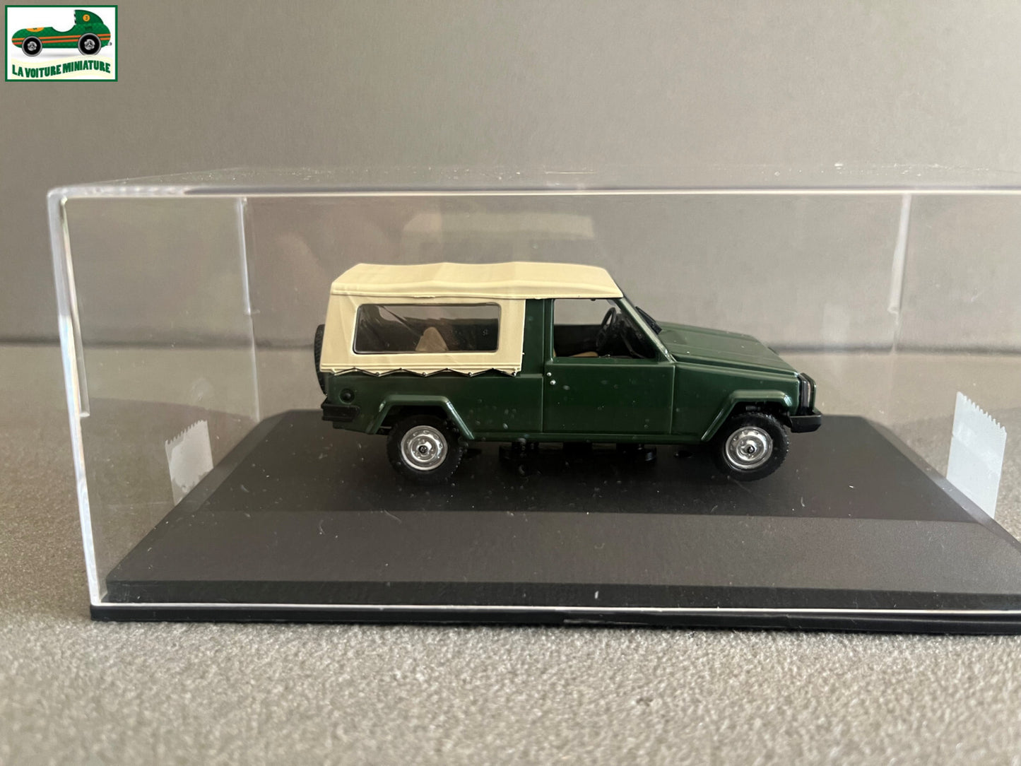 Voiture Miniature Mava Renault Farma 1983 4L 1/43