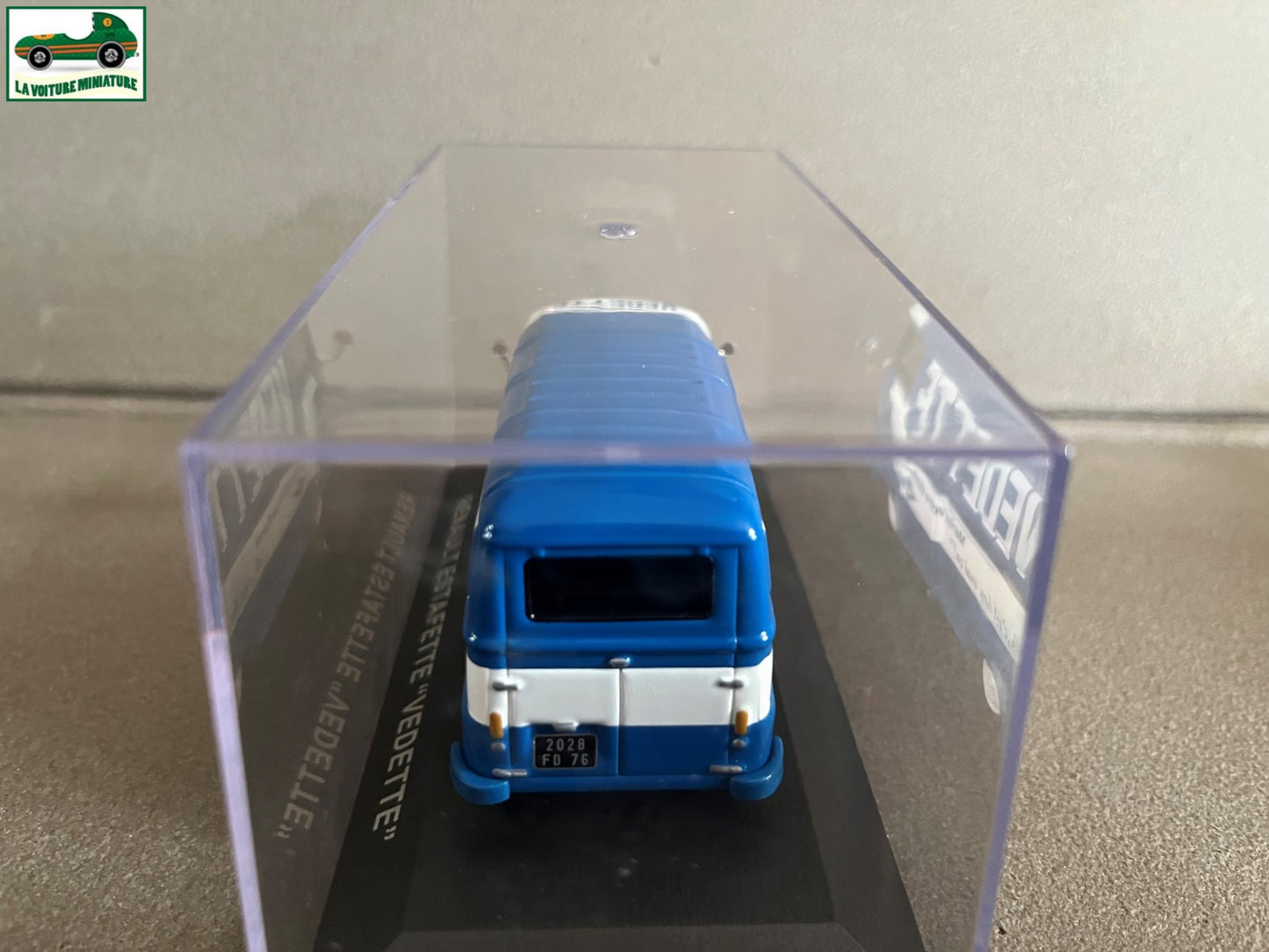 Voiture Miniature Camion Publicitaire Renault Estafette Vedette au 1/43