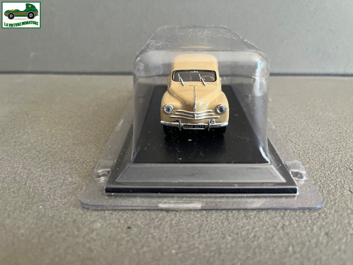 Voiture Miniature Renault 4 CV 4cv Berline Sport R 1062 1958 Eligor au 1/43