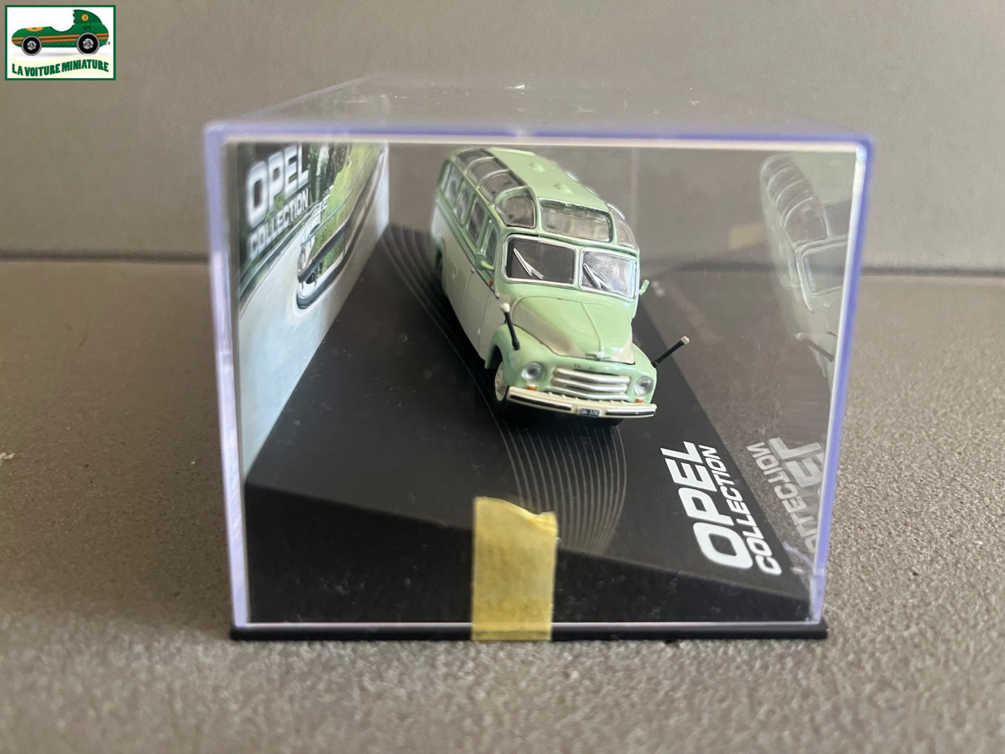 Voiture miniature Bus Autobus Opel Blitz Panoramabus au 1/72