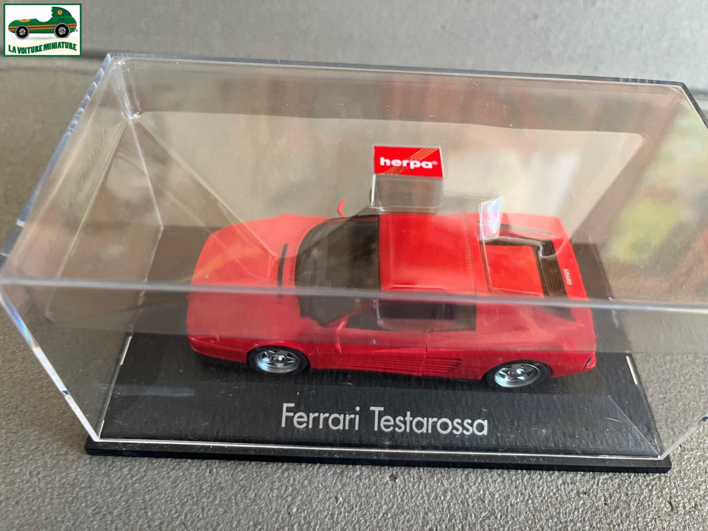 Voiture Miniature Ferrari Testarossa Herpa au 1/43
