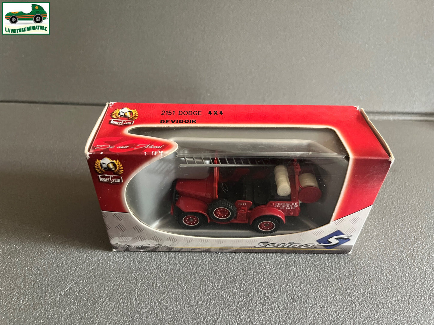 Voiture Miniature 2151 Dodge 4x4 Devidoir Pompiers Solido au 1/50