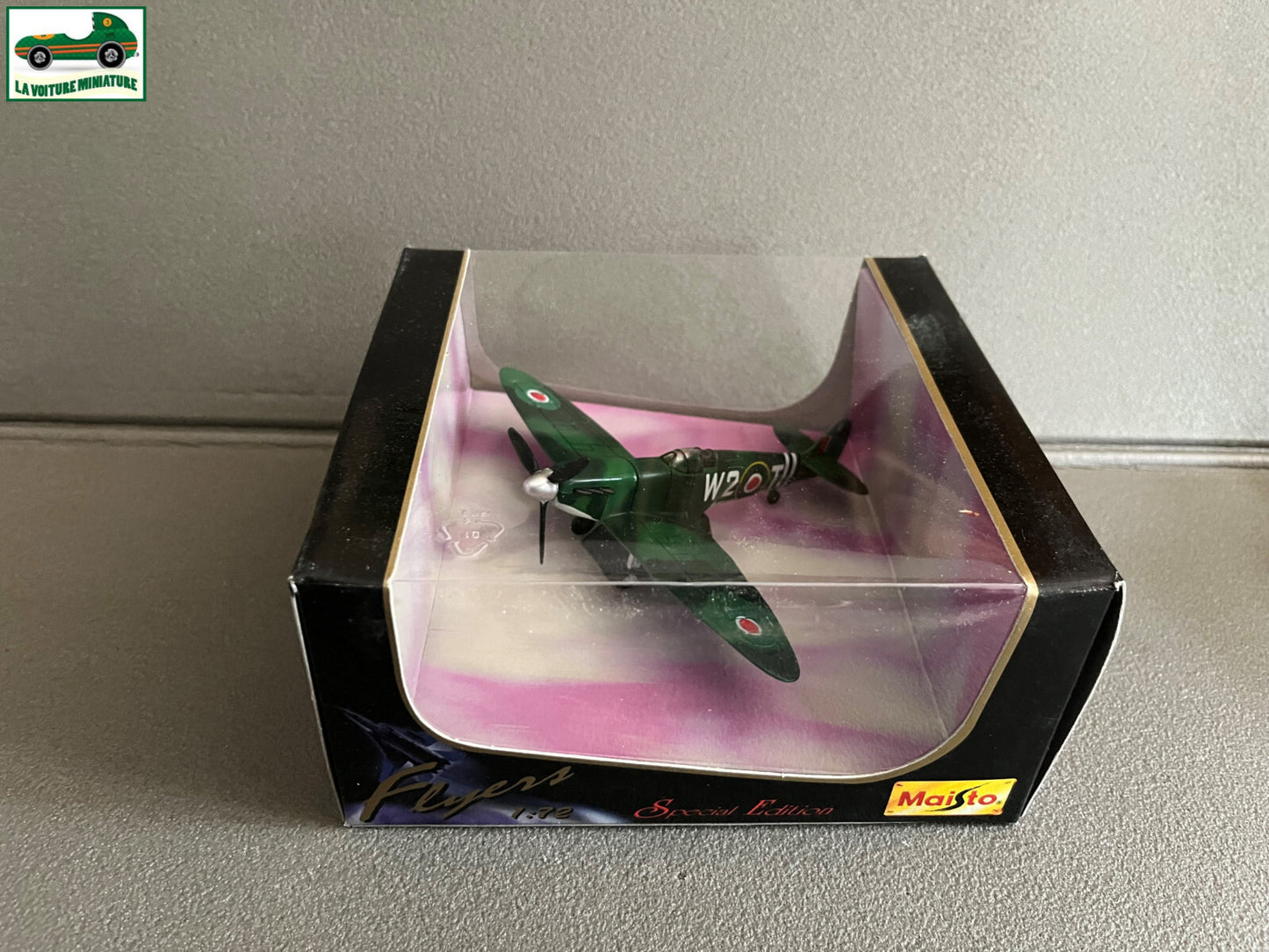 Avion miniature Militaire WWII Maisto Flyers 1/72