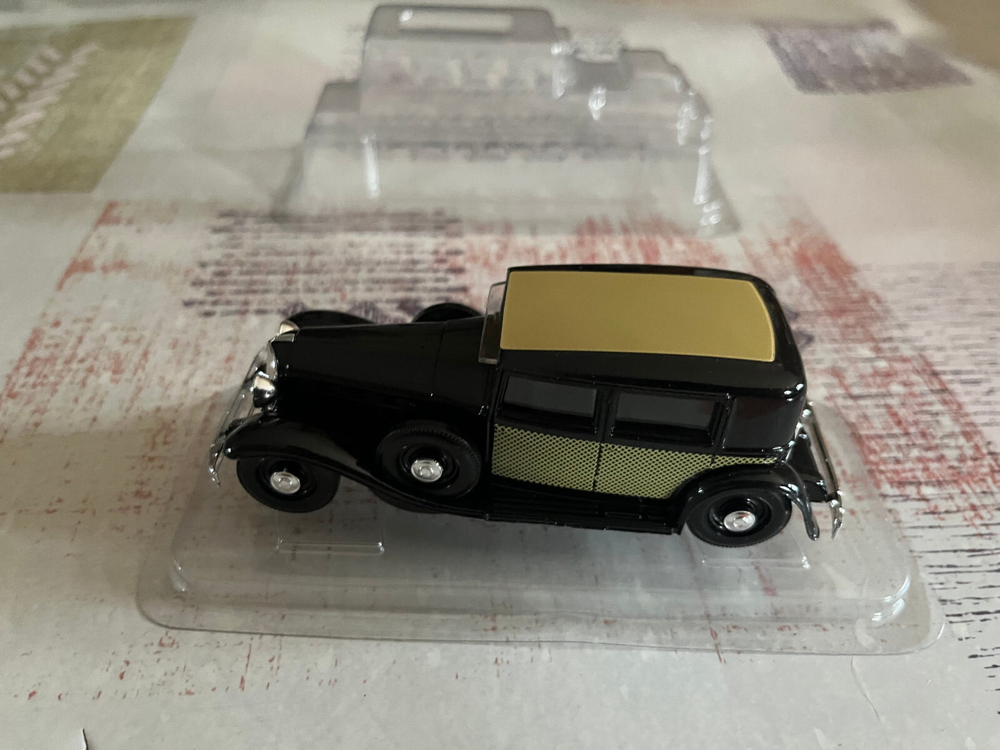 Voiture Miniature Renault Reinastella Solido 1/43