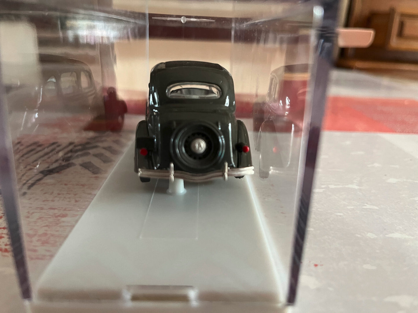 Voiture Miniature Ford 1935 Fordor Touring Sedan 42 Rextoys 1/43