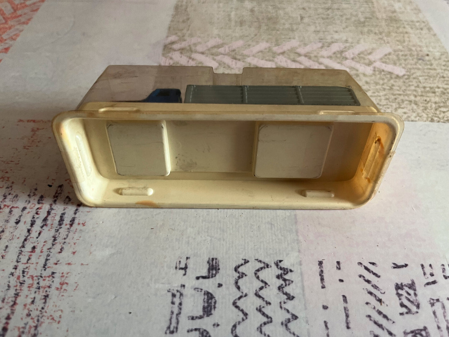 Voiture Miniature Camion Volvo Efsi Holland Echelle Type Majorette