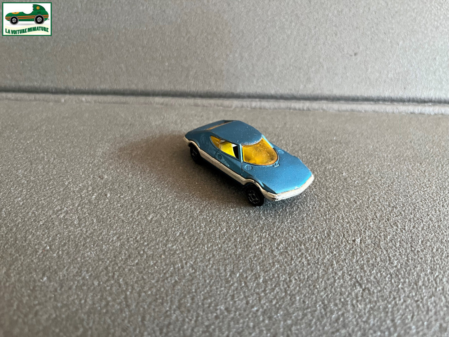 Ancienne Miniature Voiture Trapeze Bertone MiniJet Norev France 1/64