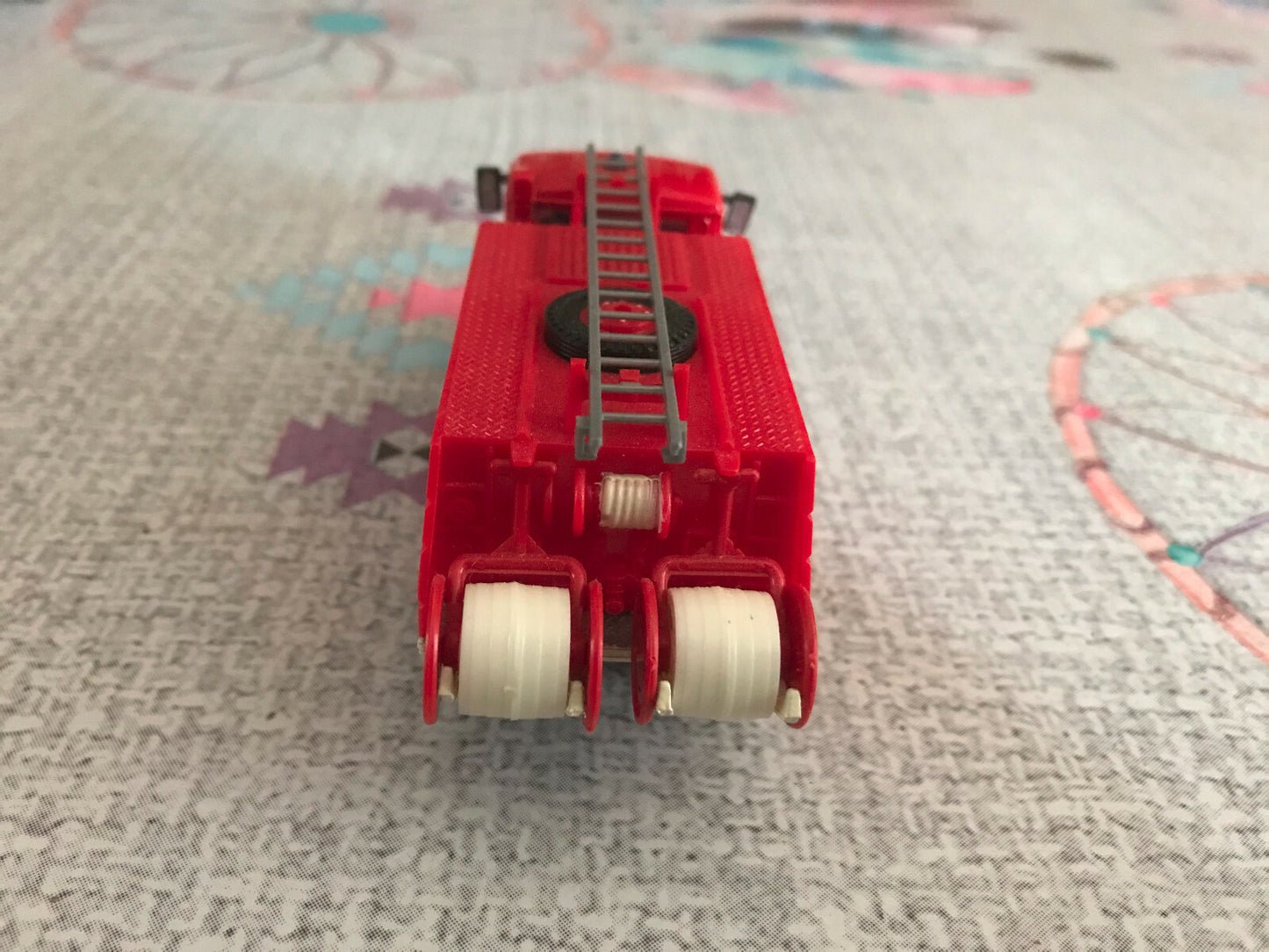 Voiture Miniature Camion Secours Pompiers Iveco Solido au 1/50