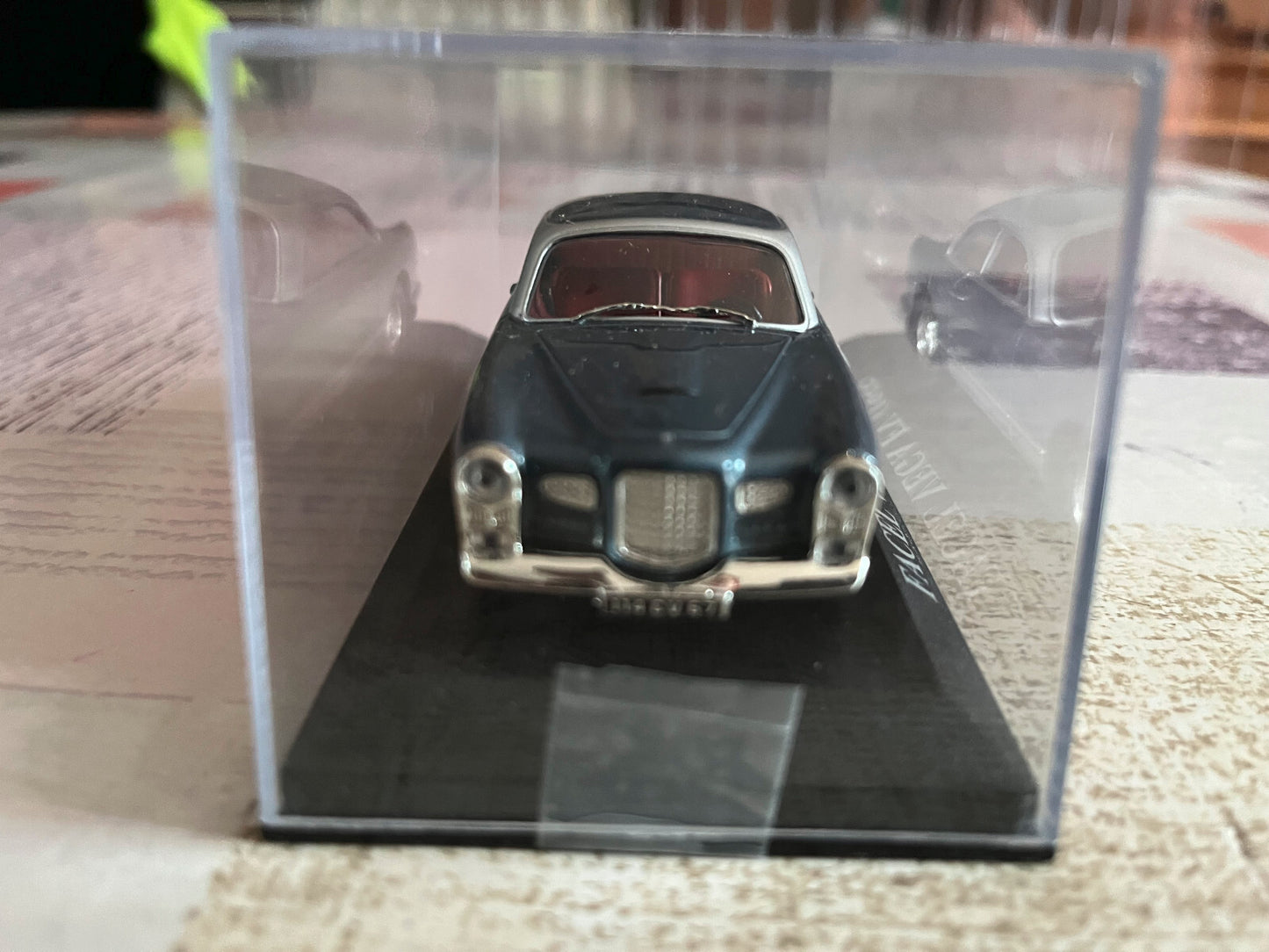 Voiture miniature Facel Vega FV 1955 au 1/43