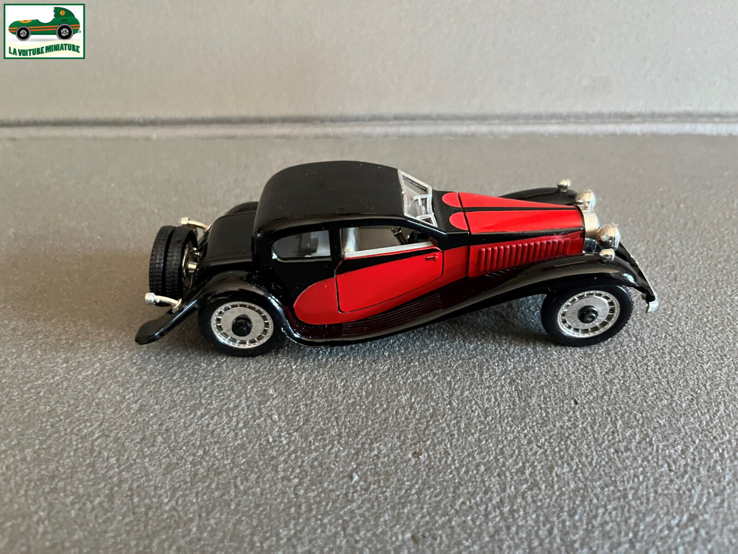 Voiture Miniature Bugatti T50 Rio Italy au 1/43