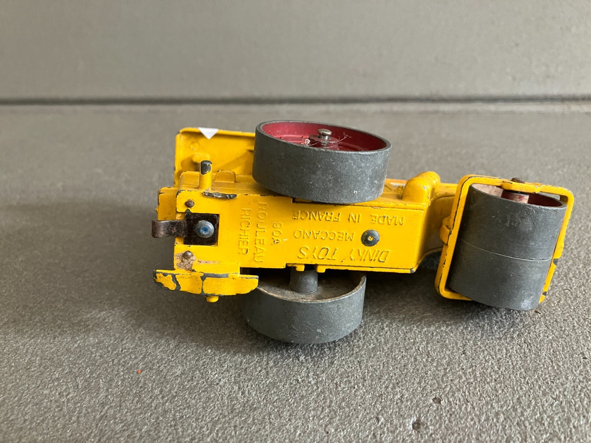 Ancienne Miniature Chantier Rouleau Richier 90A Dinky Toys Meccano France