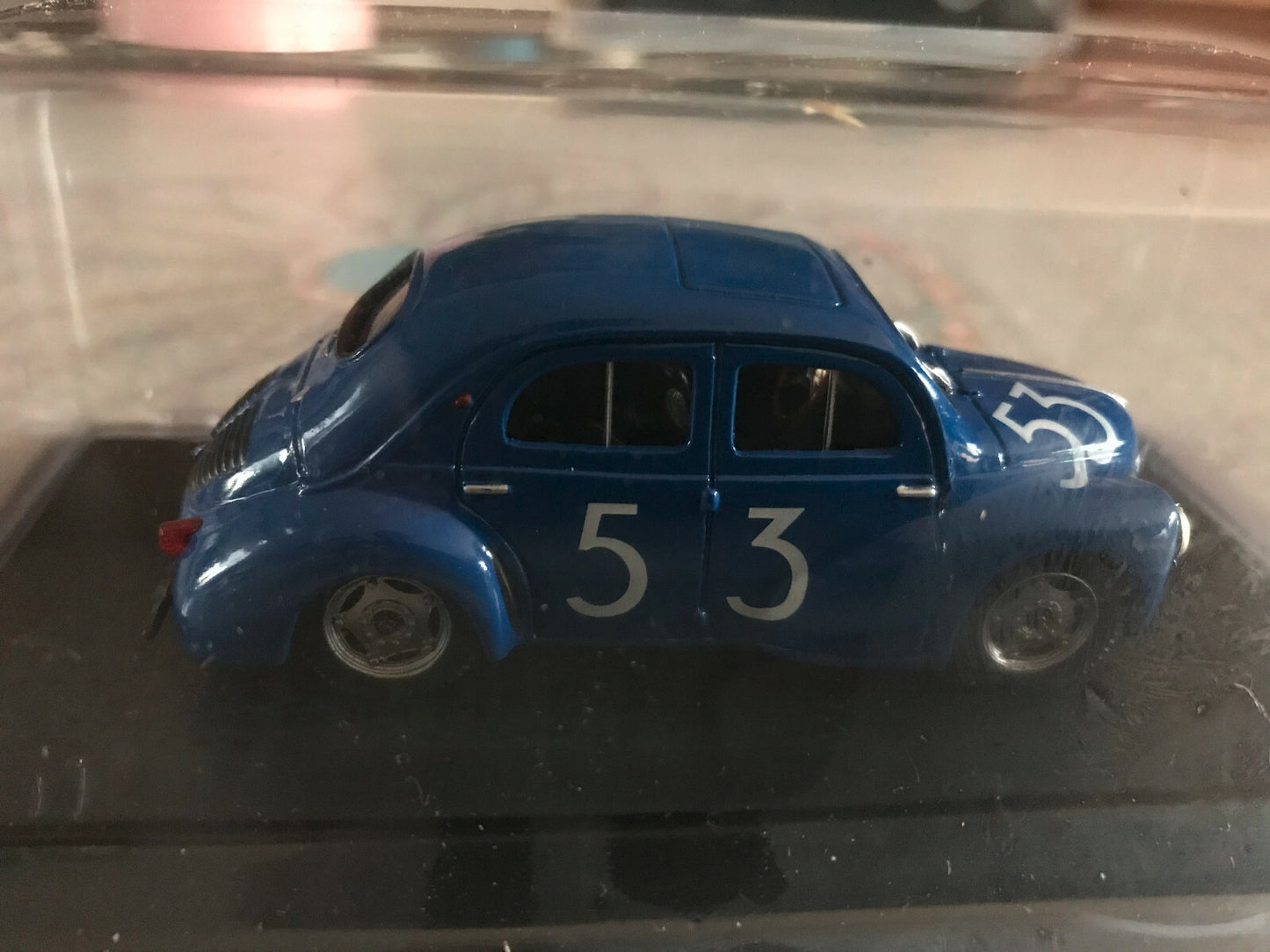 Voiture Miniature Renault 4CV Berline Bol D'Or R 1063 1952 Eligor au 1/43