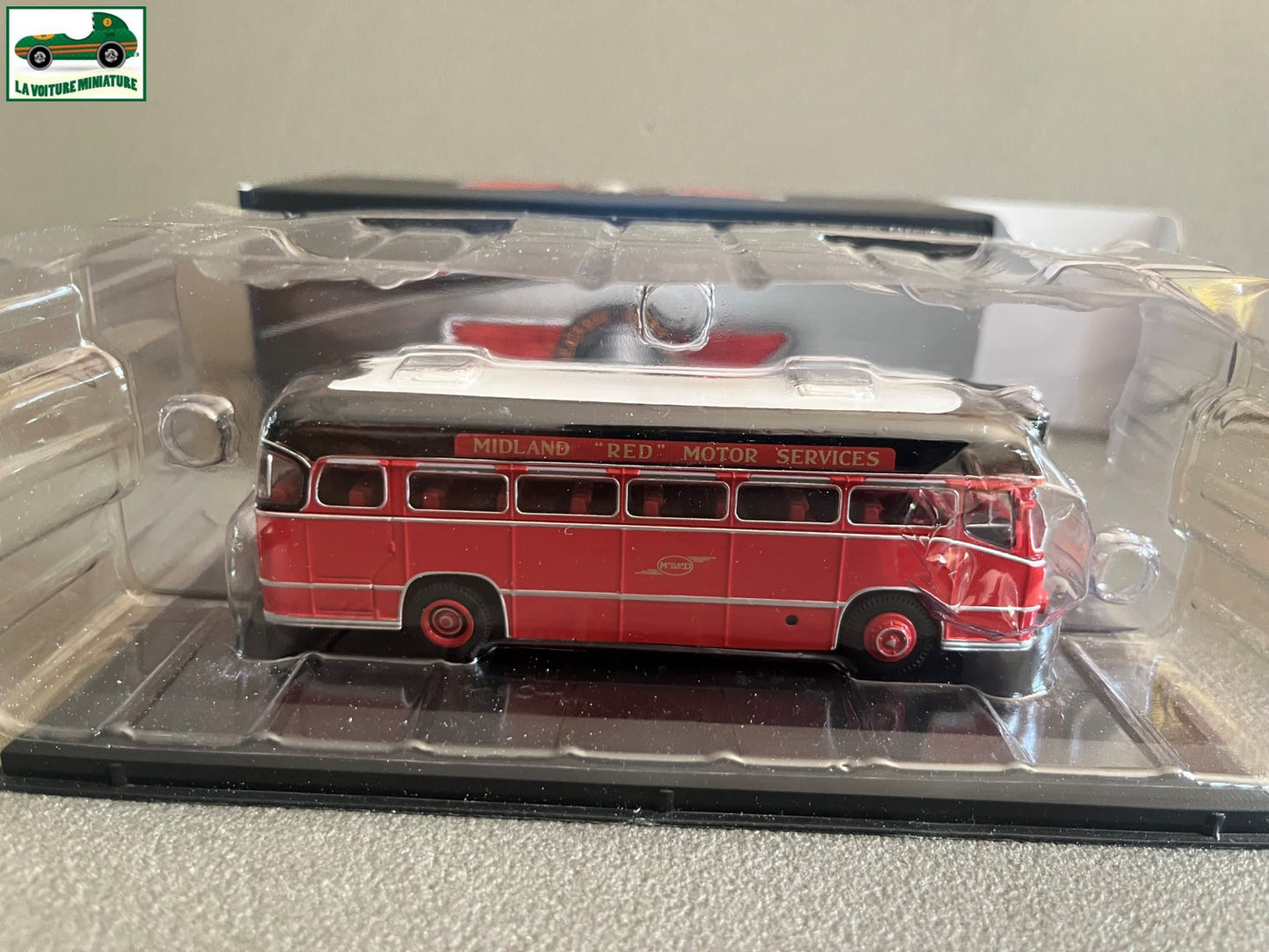 Voiture miniature Midland Red BMMO C5 Autobus Autocar Bus Atlas 1/72