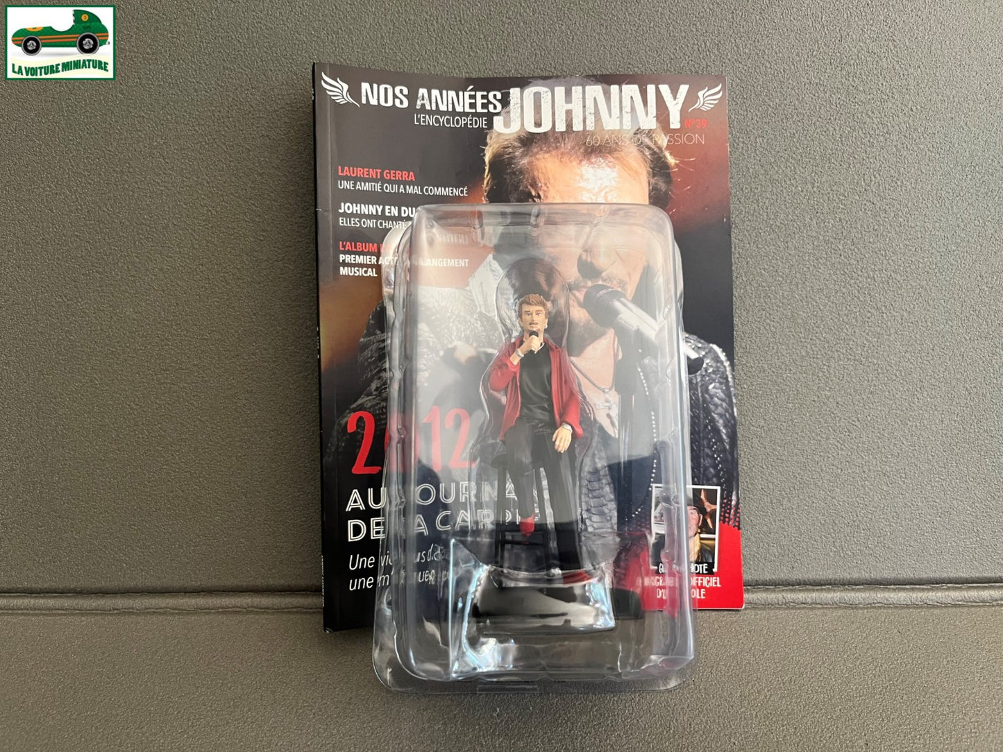 Figurine de Collection Johnny Hallyday + Livret N°39
