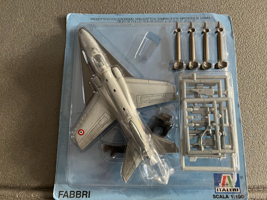 Avion miniature Militaire AMX Ghibli Fabbri Italeri 1/100