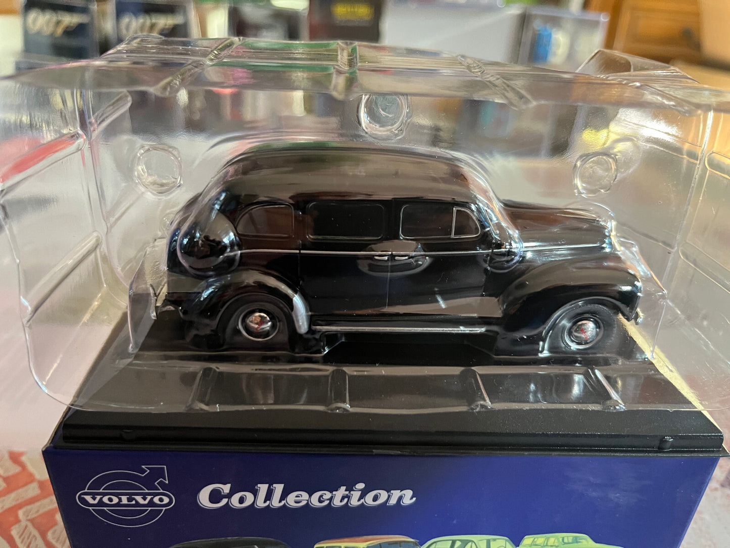 Voiture Miniature Collection Volvo PV 800 Taxi Editions Atlas au 1/43