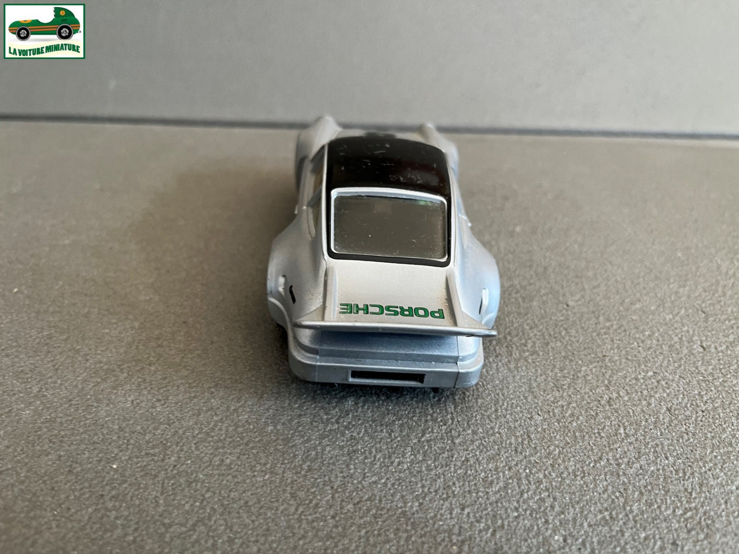 Ancienne Voiture Miniature Circuit Porsche 935 Scalextric Non testé