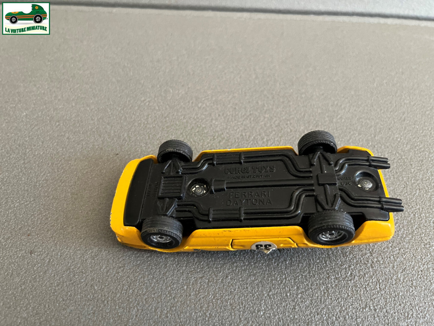 Ancienne Miniature Voiture Corgi Toys Ferrari Daytona 1/36