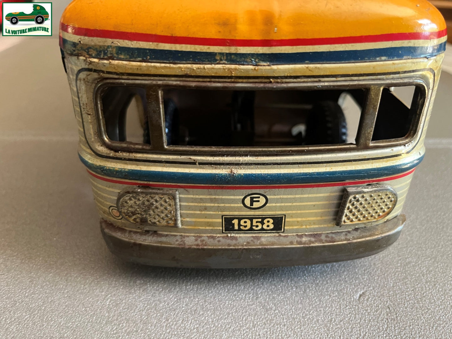 Jouet Ancien Tôle Bus Autobus Flèche d'argent France Jouets Vintage Mécanisme FJ