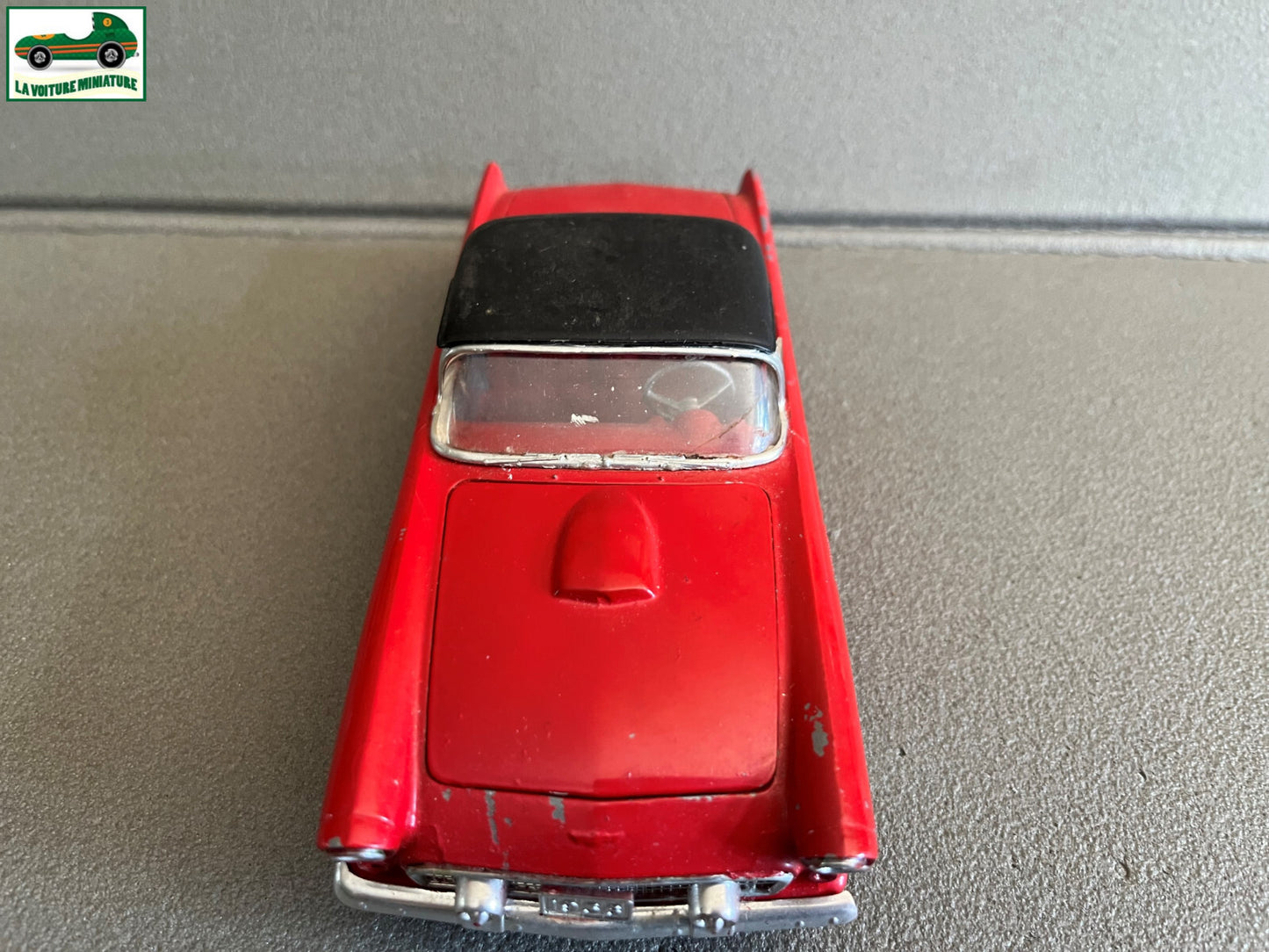 Ancienne Miniature Kit métal monté Ford Thunderbird au 1/24