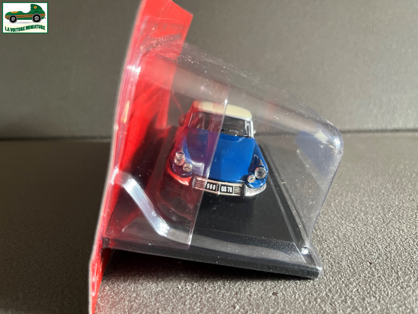 Voiture Miniature Citroen DS 21 Coupé Dandy Chapron 1967 au 1/43