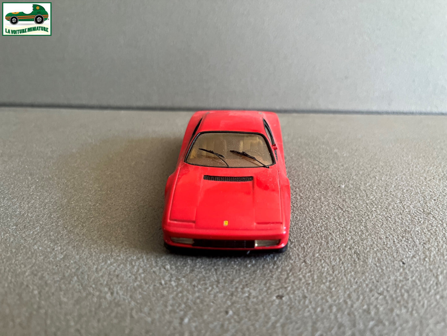 Voiture Miniature Kit monté Ferrari Testarossa Starter au 1/43