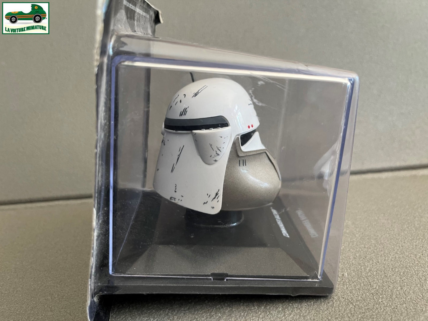 Figurine de Collection Casque Star Wars Commander Bacara