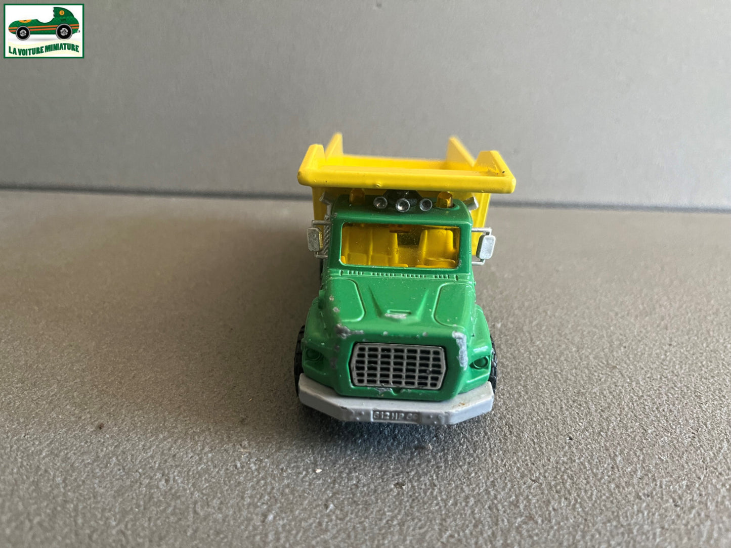 Ancienne Miniature Voiture Camion Benne Basculante Carrière Majorette 1/60