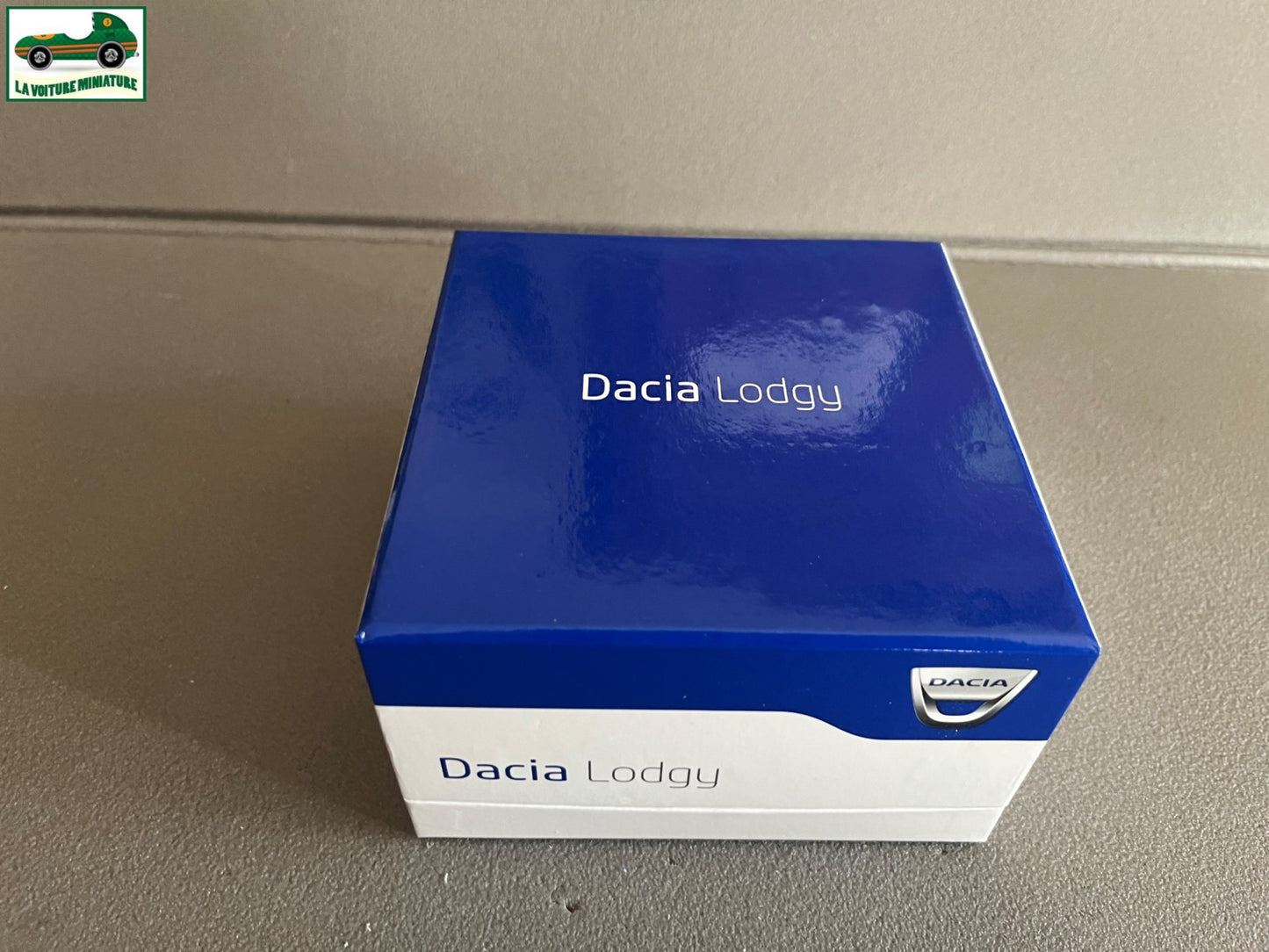 Voiture Miniature Dacia Lodgy Trophee Andros Alain Prost Eligor 1/43