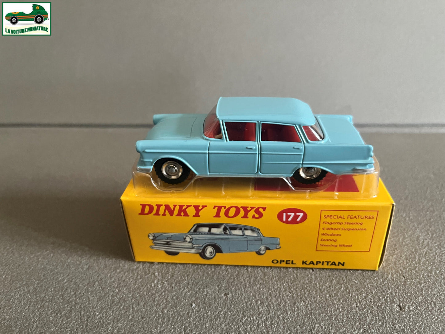 Voiture miniature Opel Kapitan 177 Dinky Toys Atlas