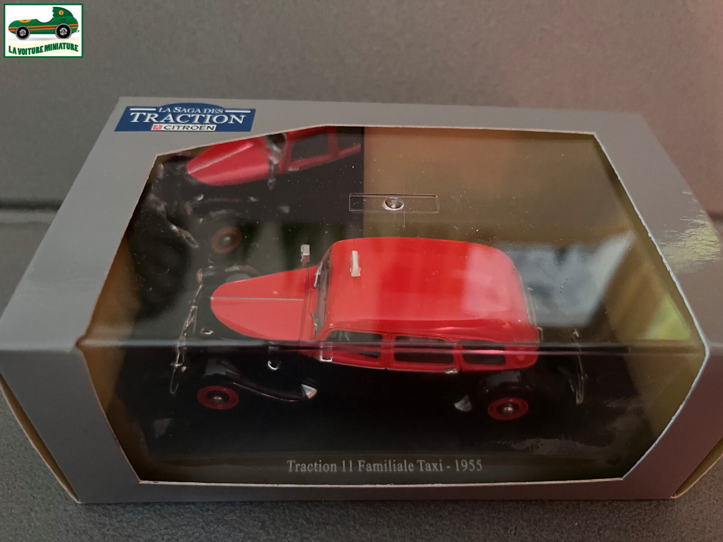 Voiture Miniature Citroen Traction 11 Familiale Taxi 1955 Atlas Courtage 1/43