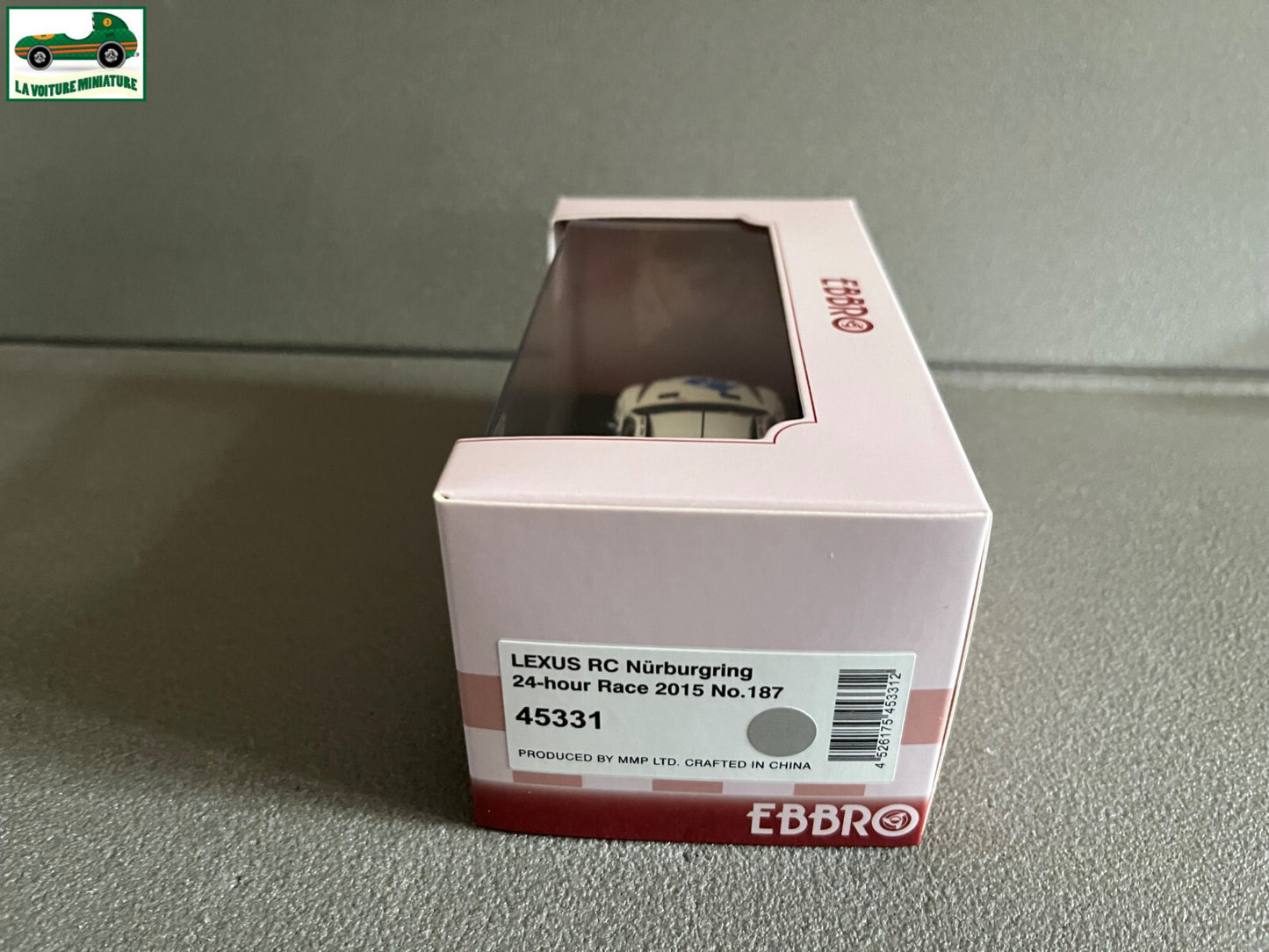 Voiture Miniature Lexus RC Nurburgring 24 hour Race 2015 Ebbro au 1/43