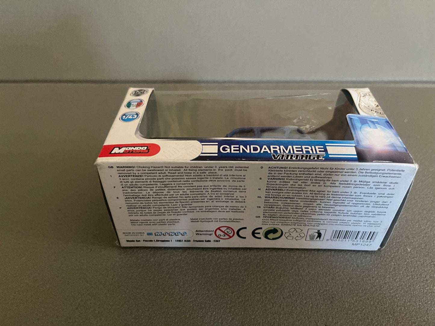 Voiture Miniature Renault 4L Gendarmerie R4 4 Mondo Motors au 1/43