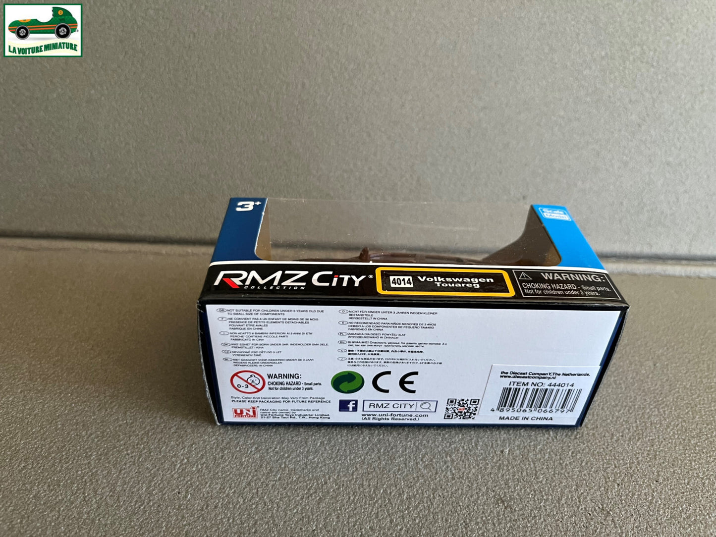 Voiture miniature Volkswagen Touareg RMZ City 1/43