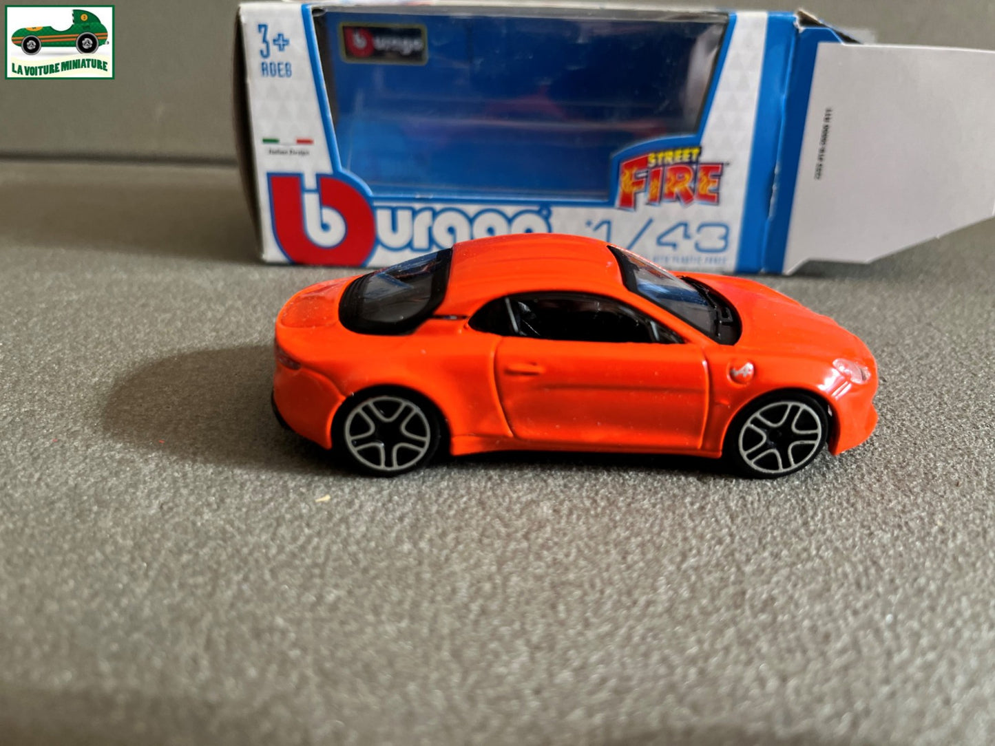 Voiture Miniature Renault Alpine A110 2018 Burago Orange au 1/43