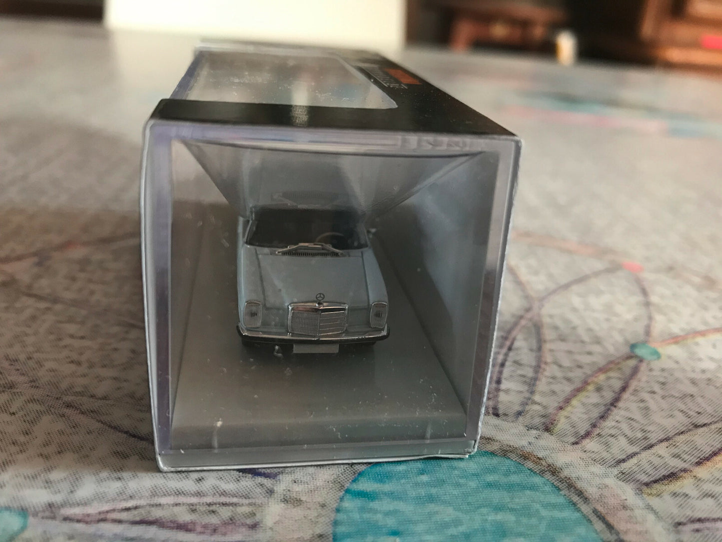 Voiture Miniature Mercedes Benz 220 D W115 Art 13403 Brekina 1/87 HO