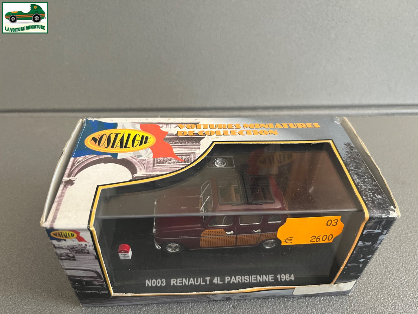 Voiture Miniature Renault 4L Parisienne 1964 Nostalgie au 1/43