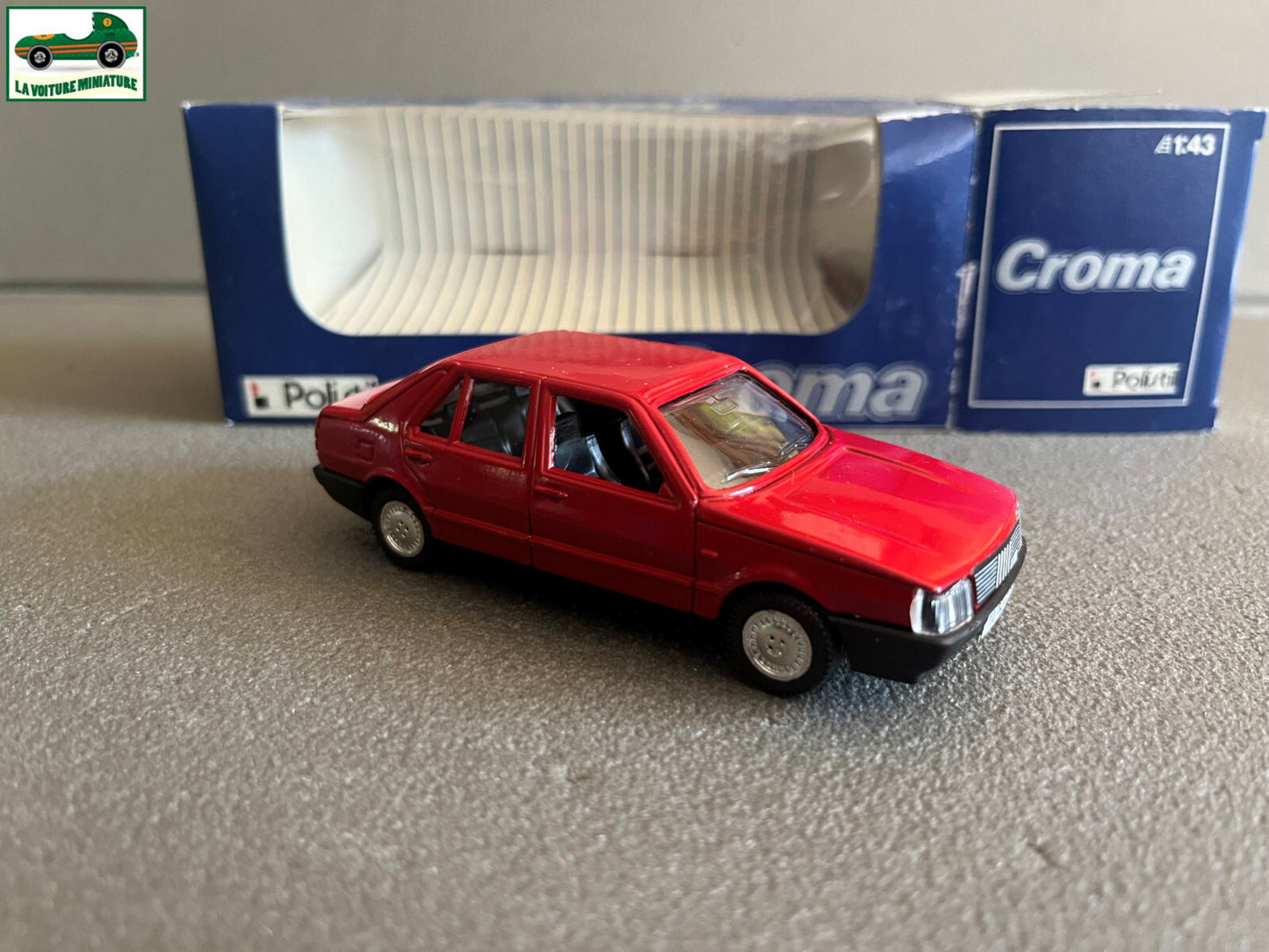 Ancienne Voiture miniature Fiat Croma Polistil Italy au 1/43
