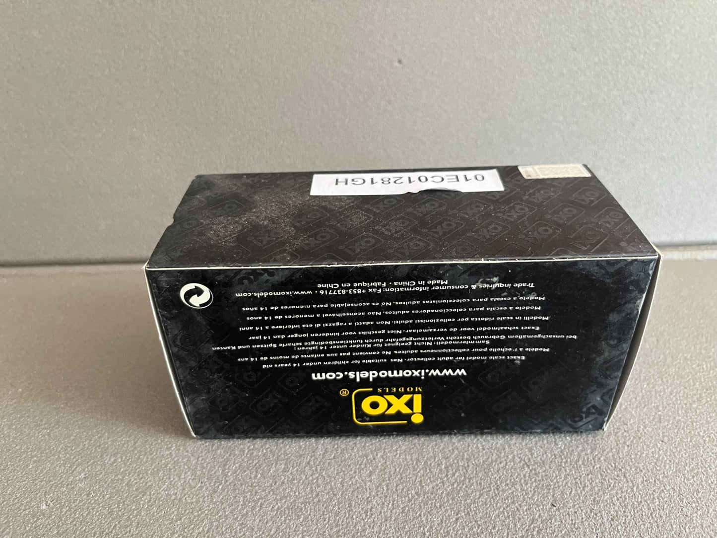 Voiture Miniature Citroen 2CV Fourgonnette Esso 1959 Ixo au 1/43
