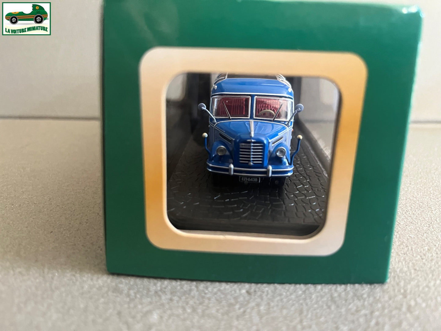 Voiture miniature Borgward BO 4000 1952 Autobus Bus Collection Atlas 1/72