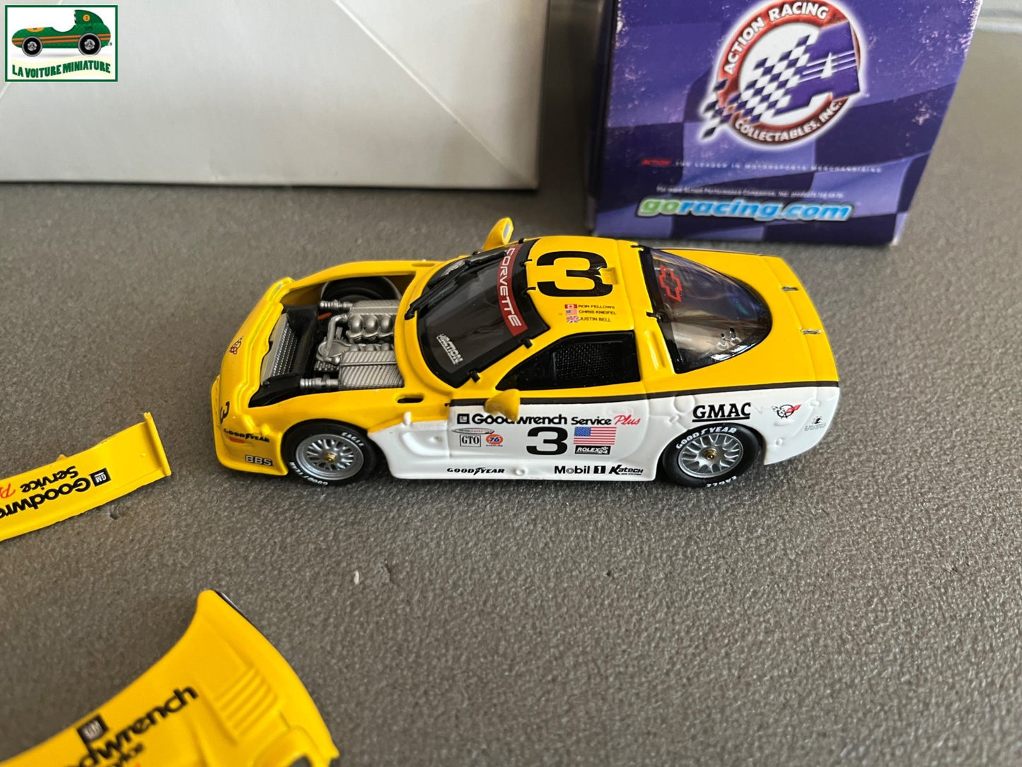 Voiture Miniature Americaine Chevrolet Corvette C5-R 2000 Action au 1/43