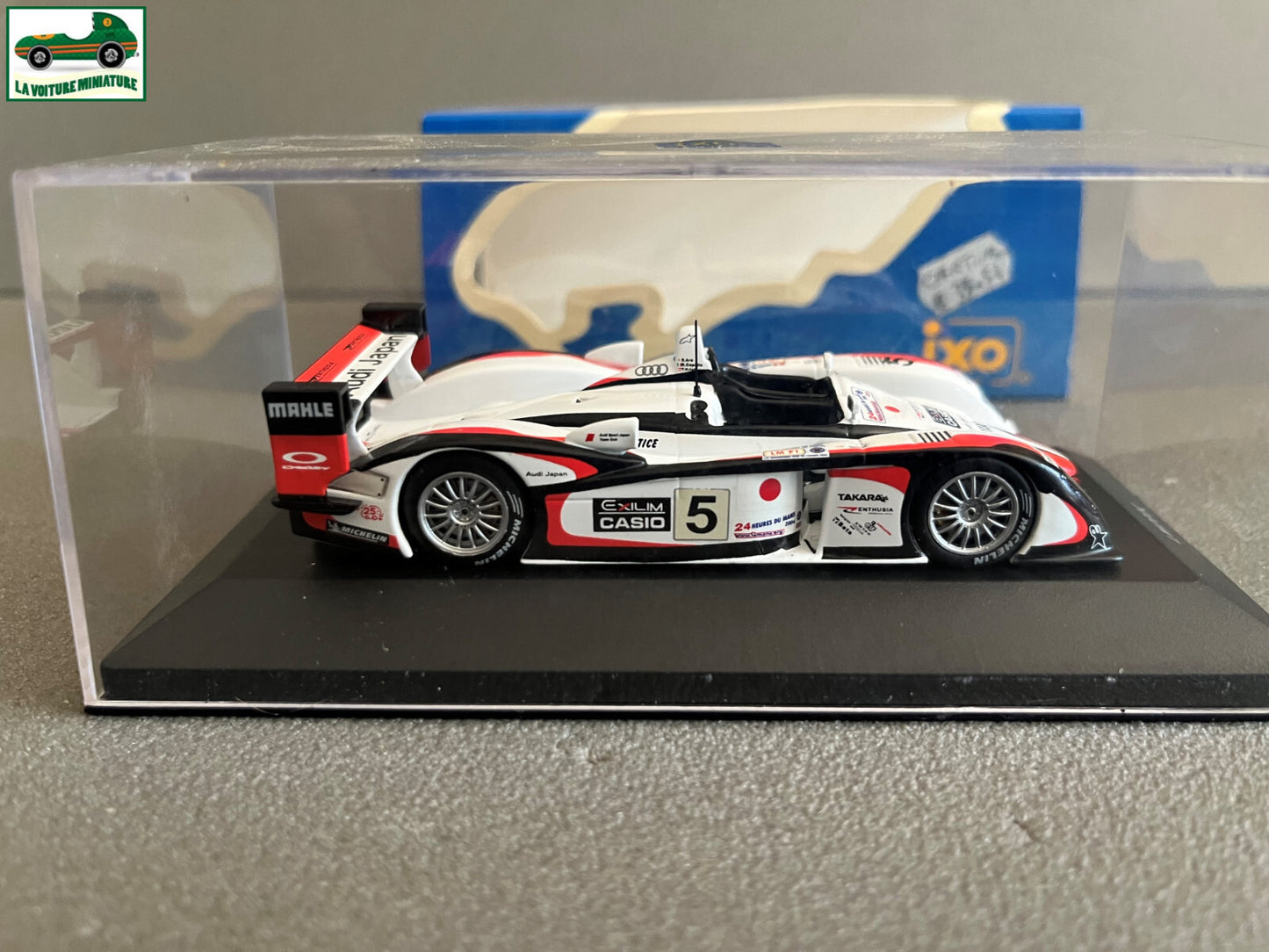 Voiture Miniature Audi R8 Japan Team GOH Winner Le Mans 2004 Ixo au 1/43