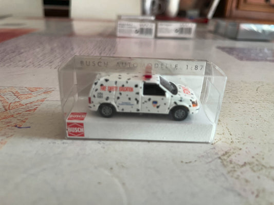 Voiture Miniature Dodge Ram Van Busch Germany 1/87 HO