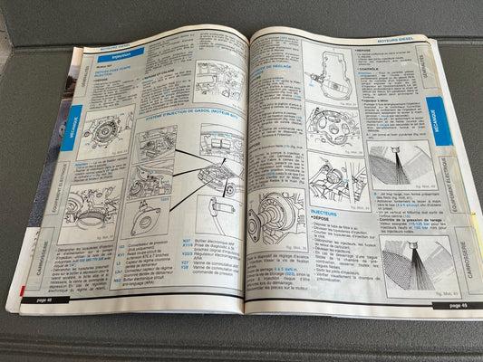 Livre Revue Technique Automobile Mercedes Classe C 180 200 220 250 D LEA