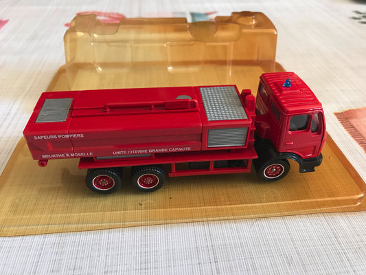 Voiture Miniature Pompiers Camion Mercedes Meurthe Moselle Solido au 1/60